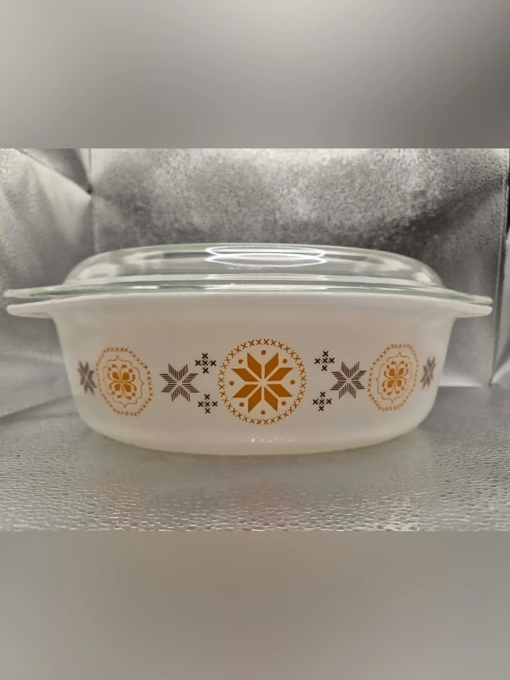 Vintage Pyrex Town & Country Orange & Gold Starburst Casserole Dish with Lid 045